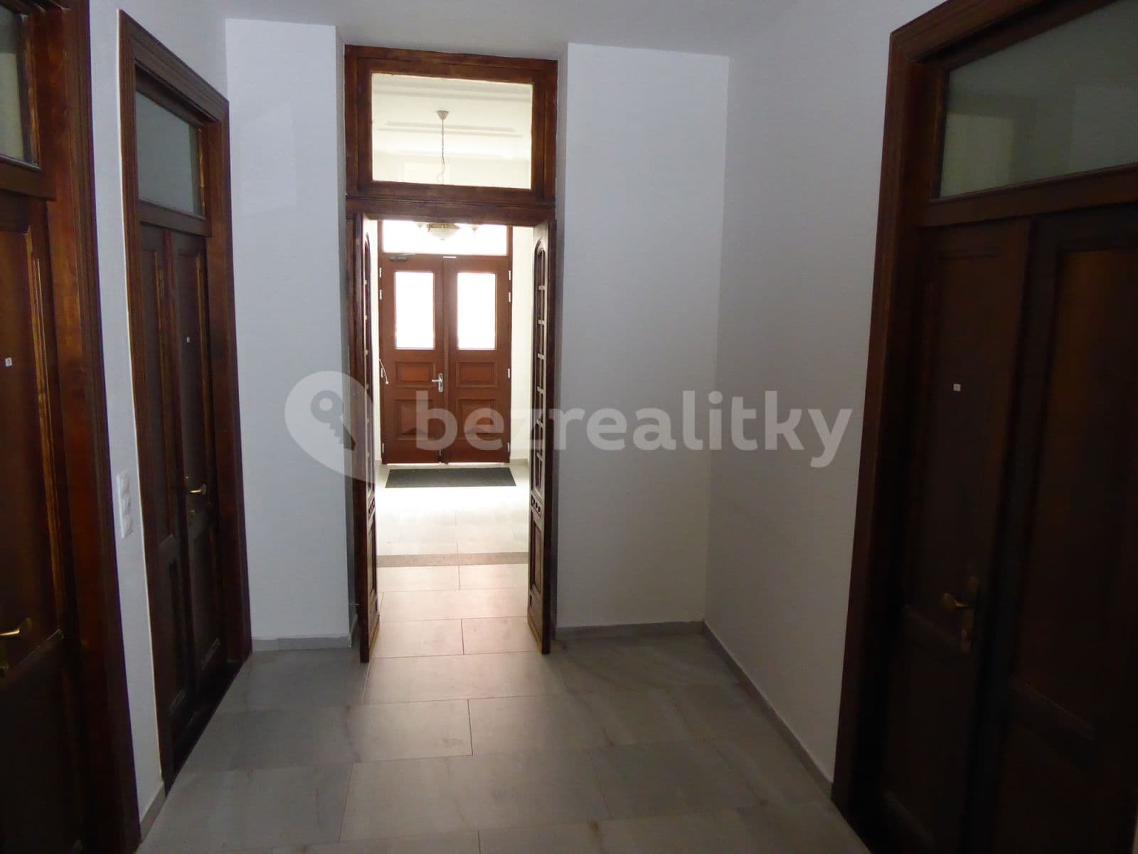 Pronájem bytu 2+kk 50 m², Slavojova, Praha, Praha