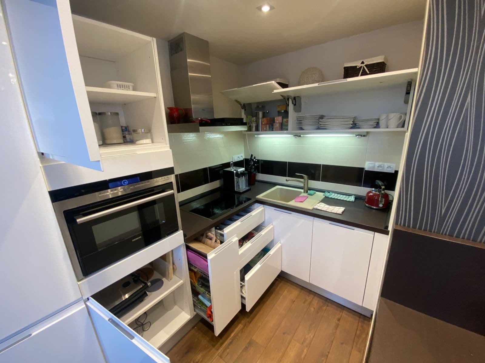 Pronájem bytu  52 m², Svitákova, Praha, Praha