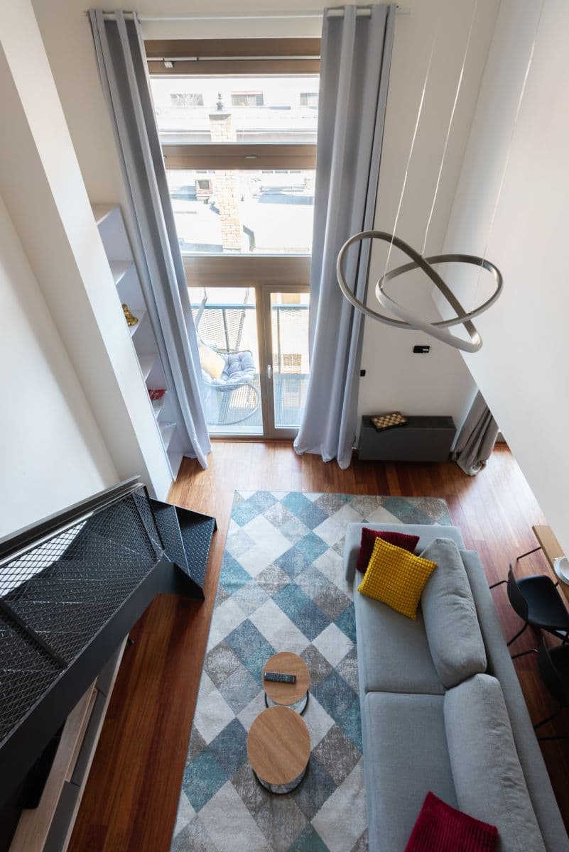 Pronájem bytu  143 m², Křižíkova, Praha, Praha