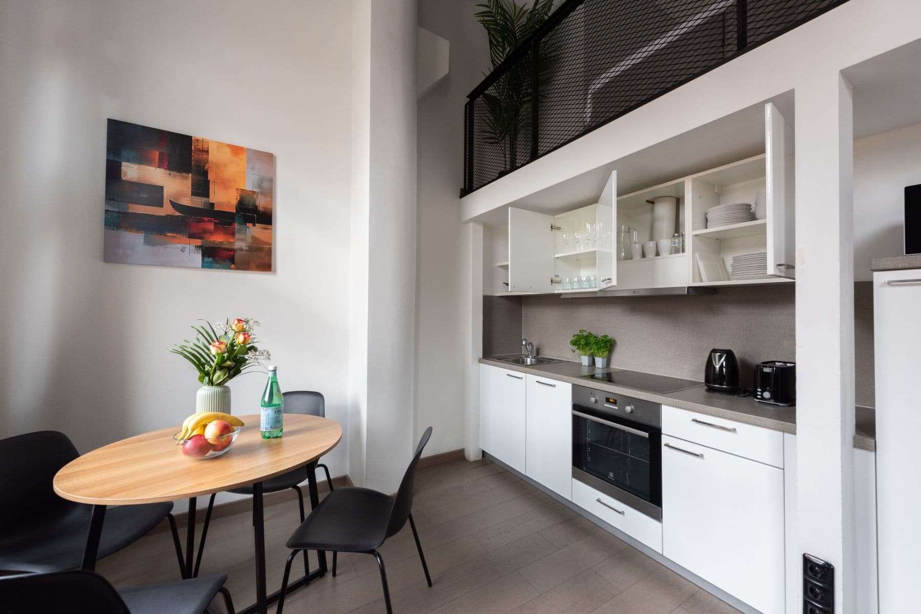 Pronájem bytu  70 m², Křižíkova, Praha, Praha