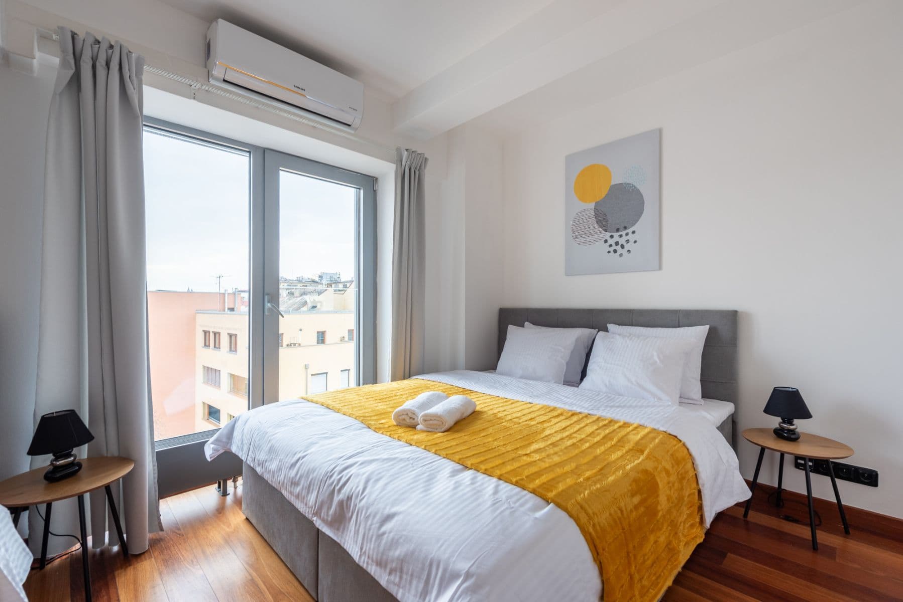 Pronájem bytu  150 m², Křižíkova, Praha, Praha