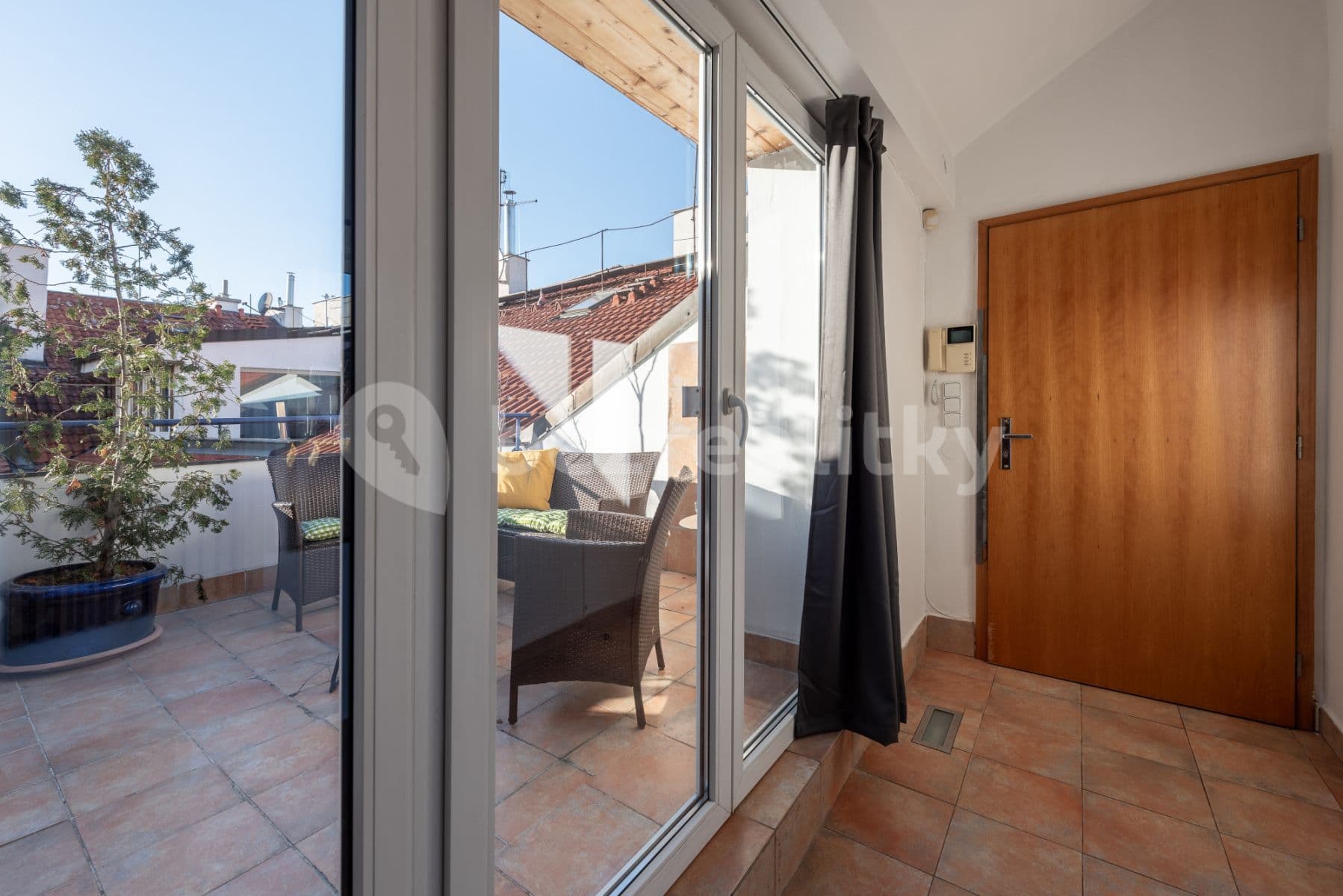 Pronájem bytu  70 m², Řeznická, Praha, Praha