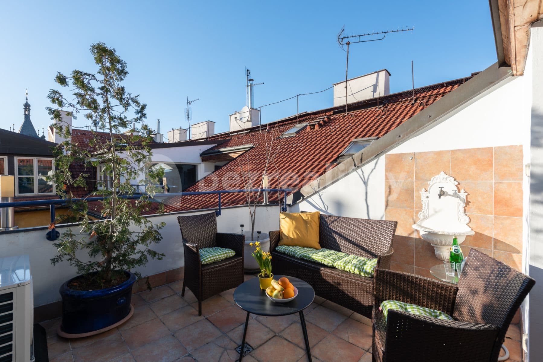 Pronájem bytu  70 m², Řeznická, Praha, Praha
