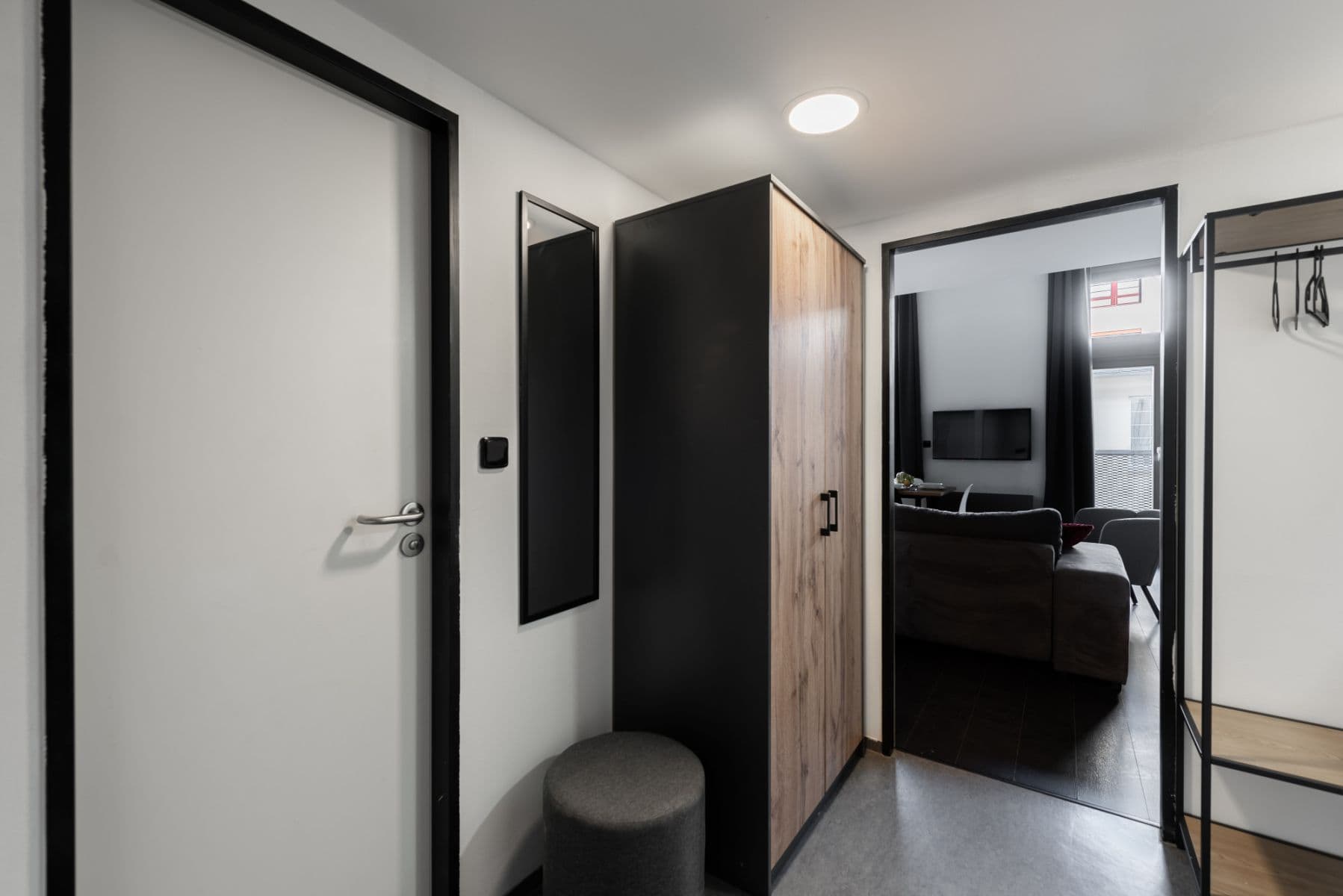 Pronájem bytu  72 m², Křižíkova, Praha, Praha