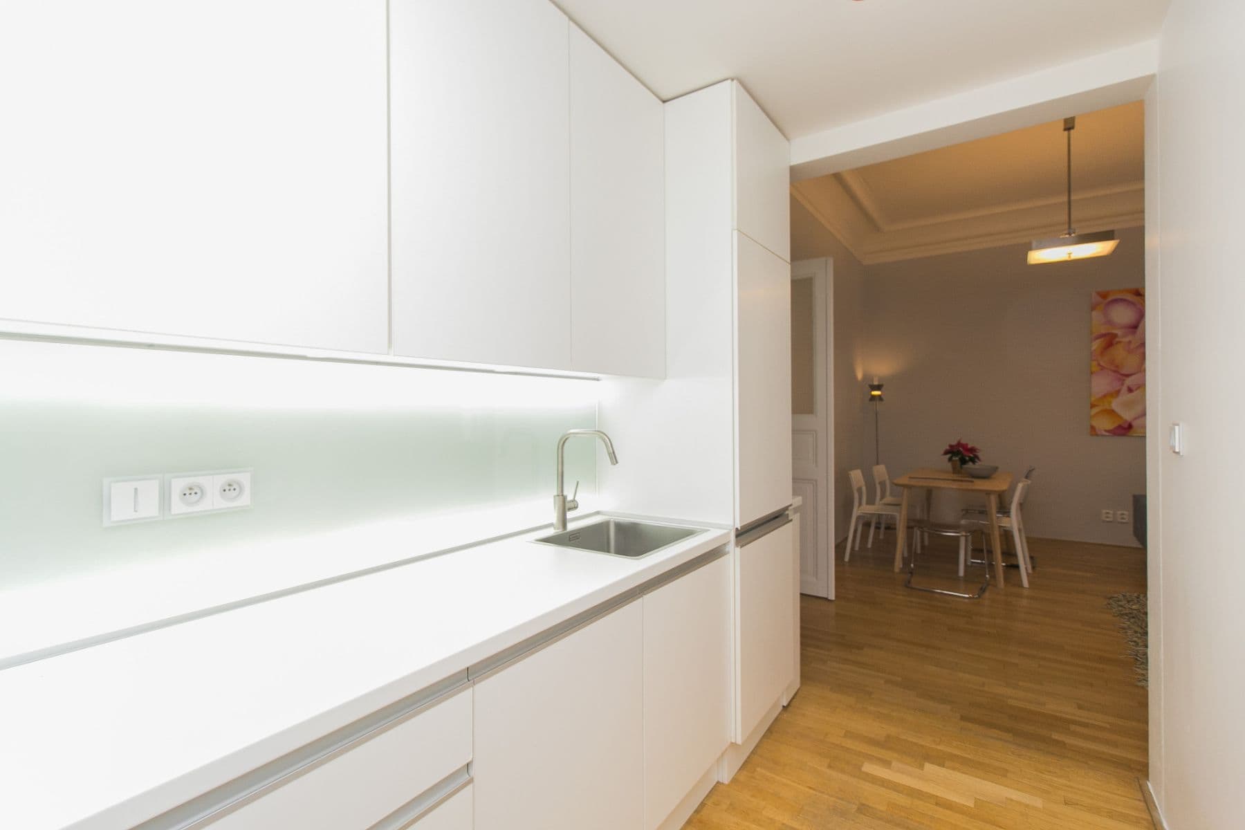 Pronájem bytu  85 m², Chodská, Praha, Praha