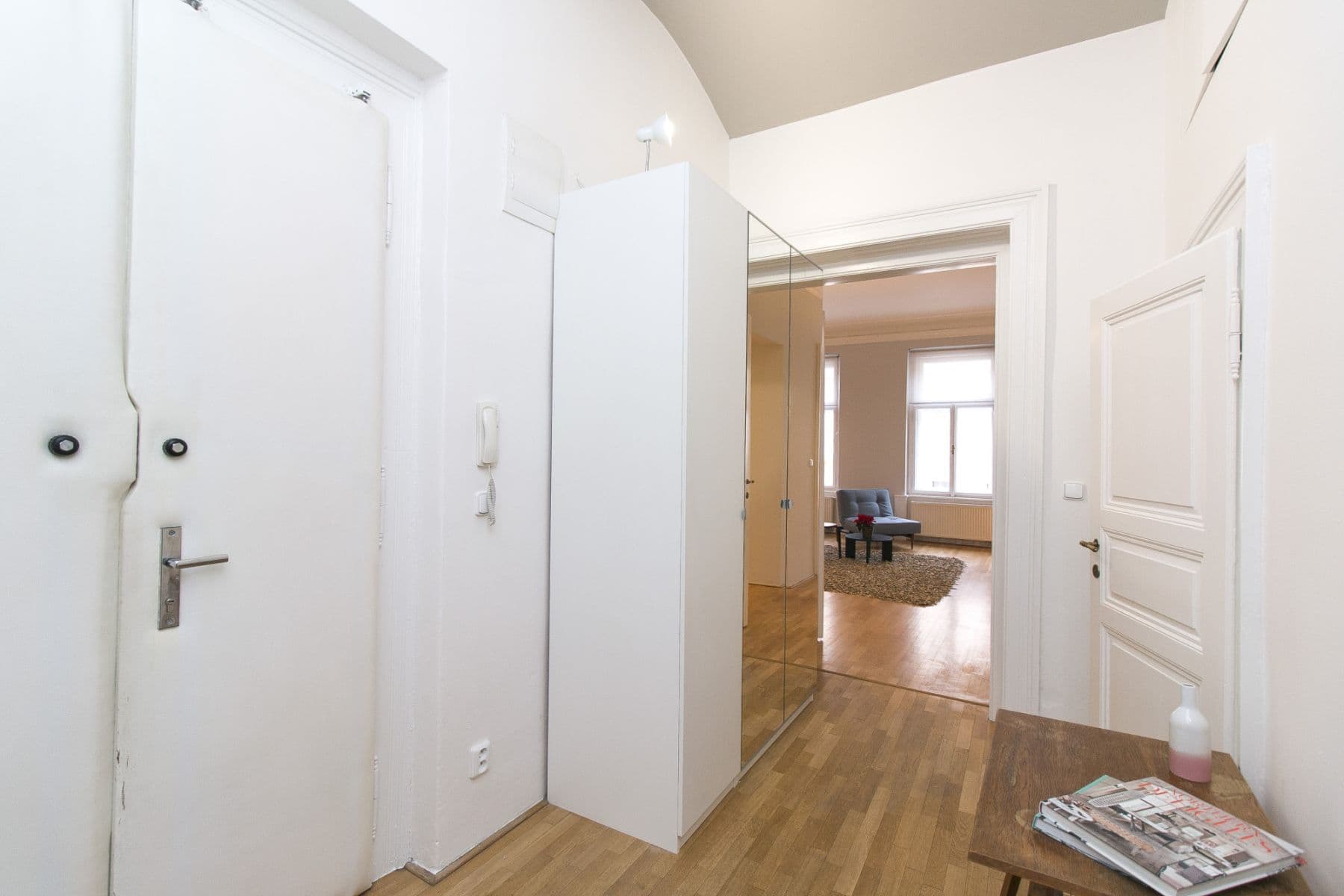 Pronájem bytu  85 m², Chodská, Praha, Praha