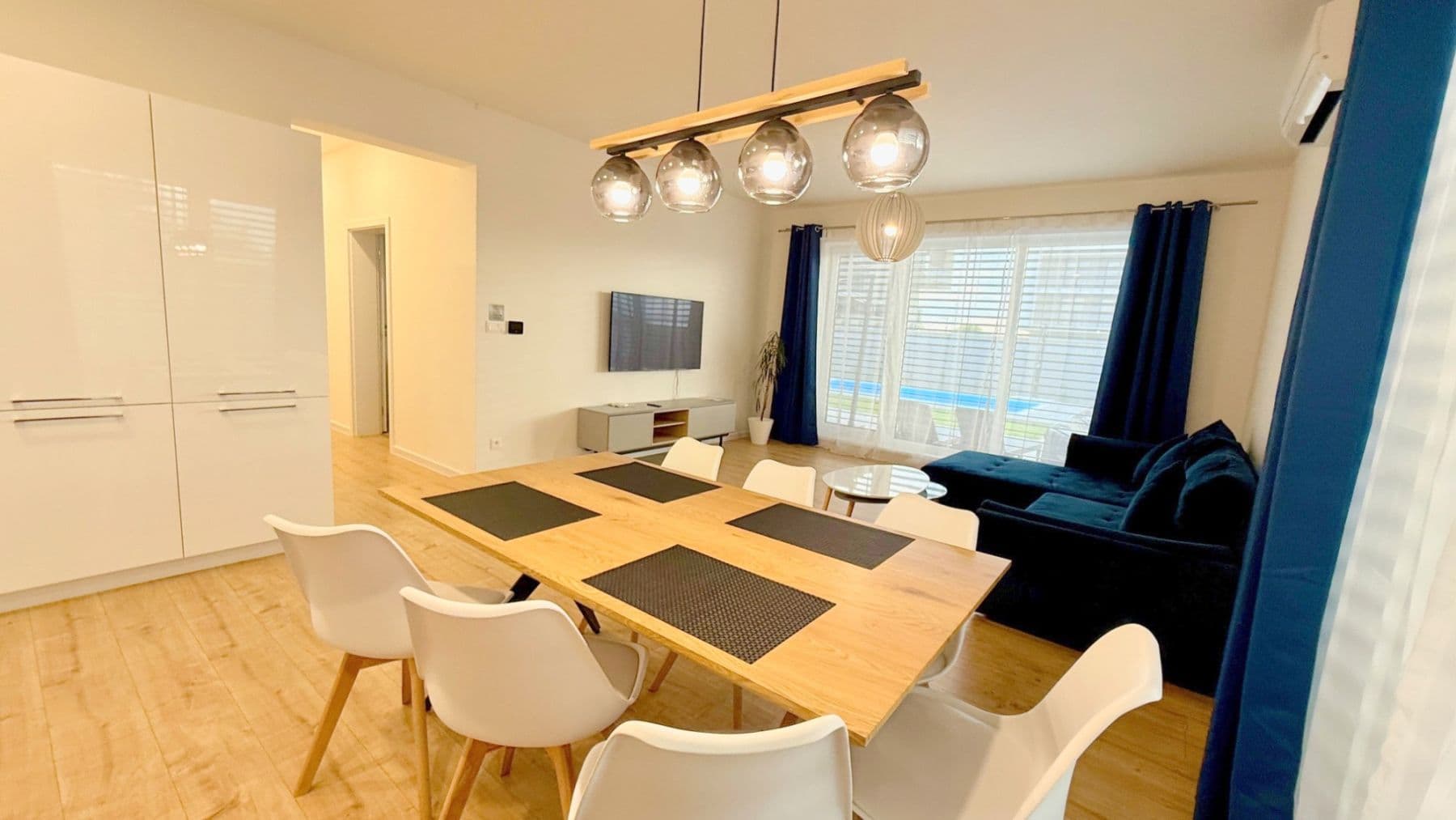 Pronájem bytu  113 m², Slivková, Dunajská Lužná, Bratislavský kraj