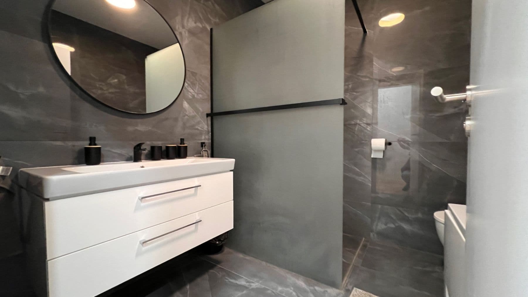 Pronájem bytu  113 m², Slivková, Dunajská Lužná, Bratislavský kraj