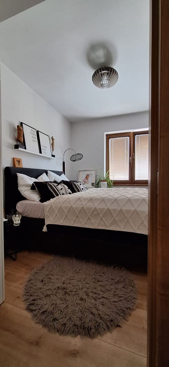 Pronájem bytu  120 m², Solosnicka a, Karlova Ves, Bratislavský kraj
