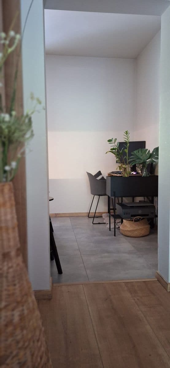 Pronájem bytu  120 m², Solosnicka a, Karlova Ves, Bratislavský kraj