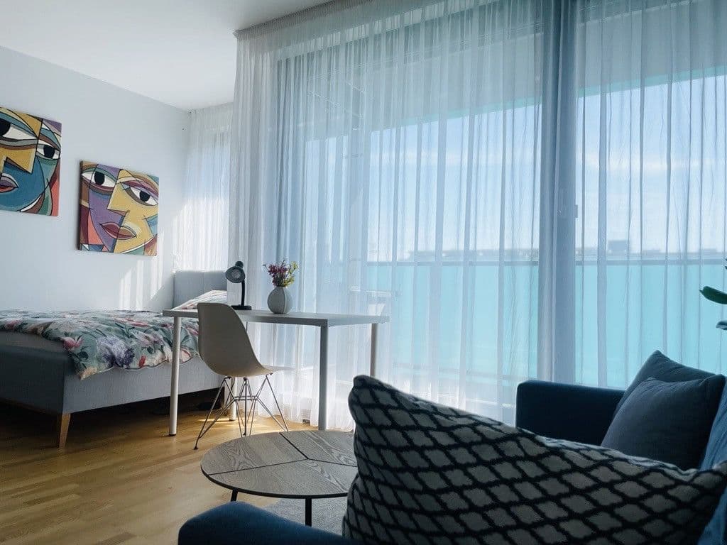 Pronájem bytu  35 m², U pruhonu B, Praha, Praha