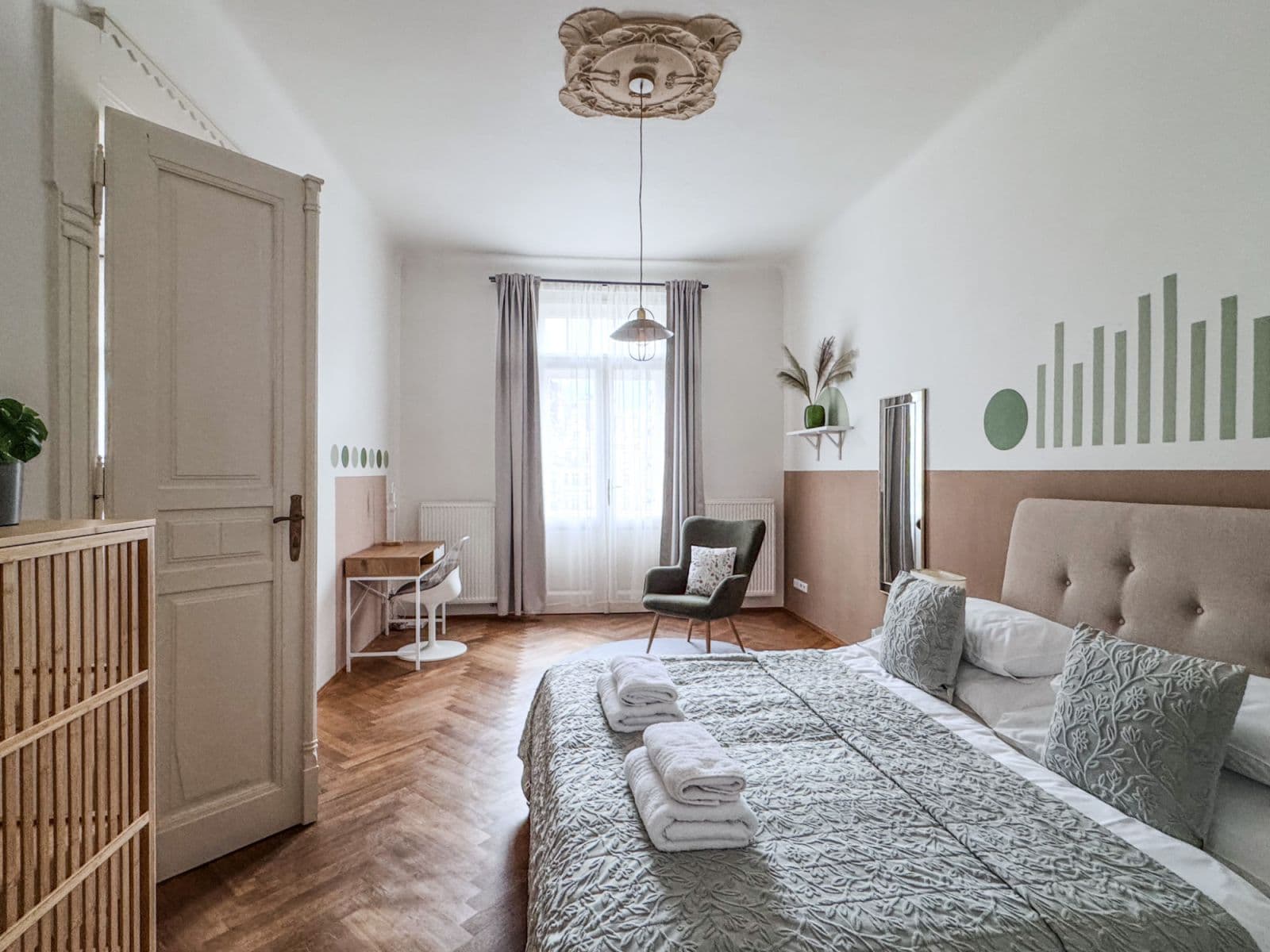 Pronájem bytu  89 m², Maiselova, Praha, Praha