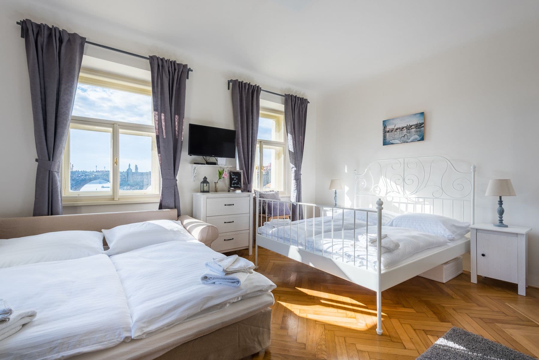Pronájem bytu  46 m², Cihelná, Praha, Praha