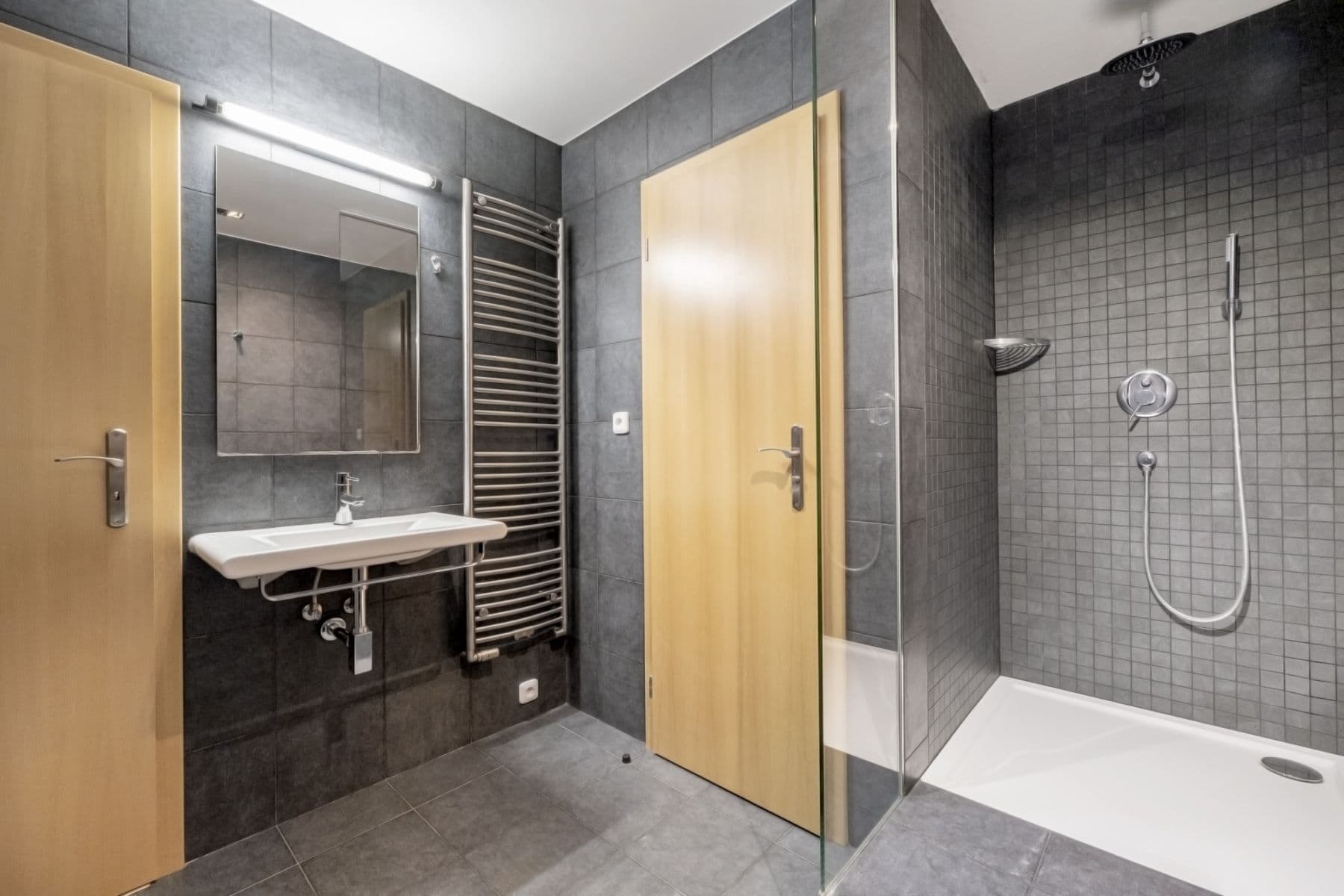 Pronájem bytu  115 m², Křížkovského, Praha, Praha