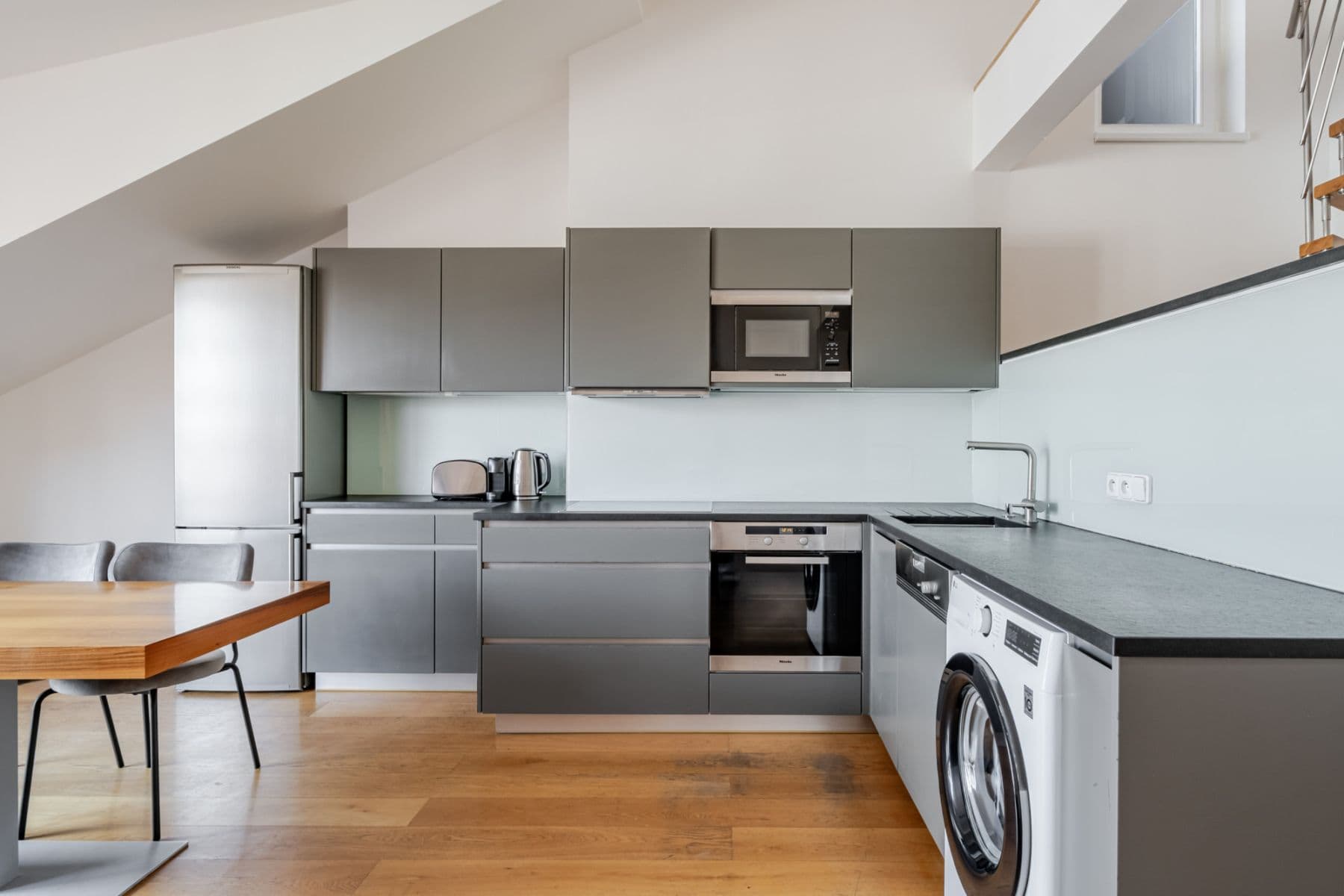 Pronájem bytu  115 m², Křížkovského, Praha, Praha