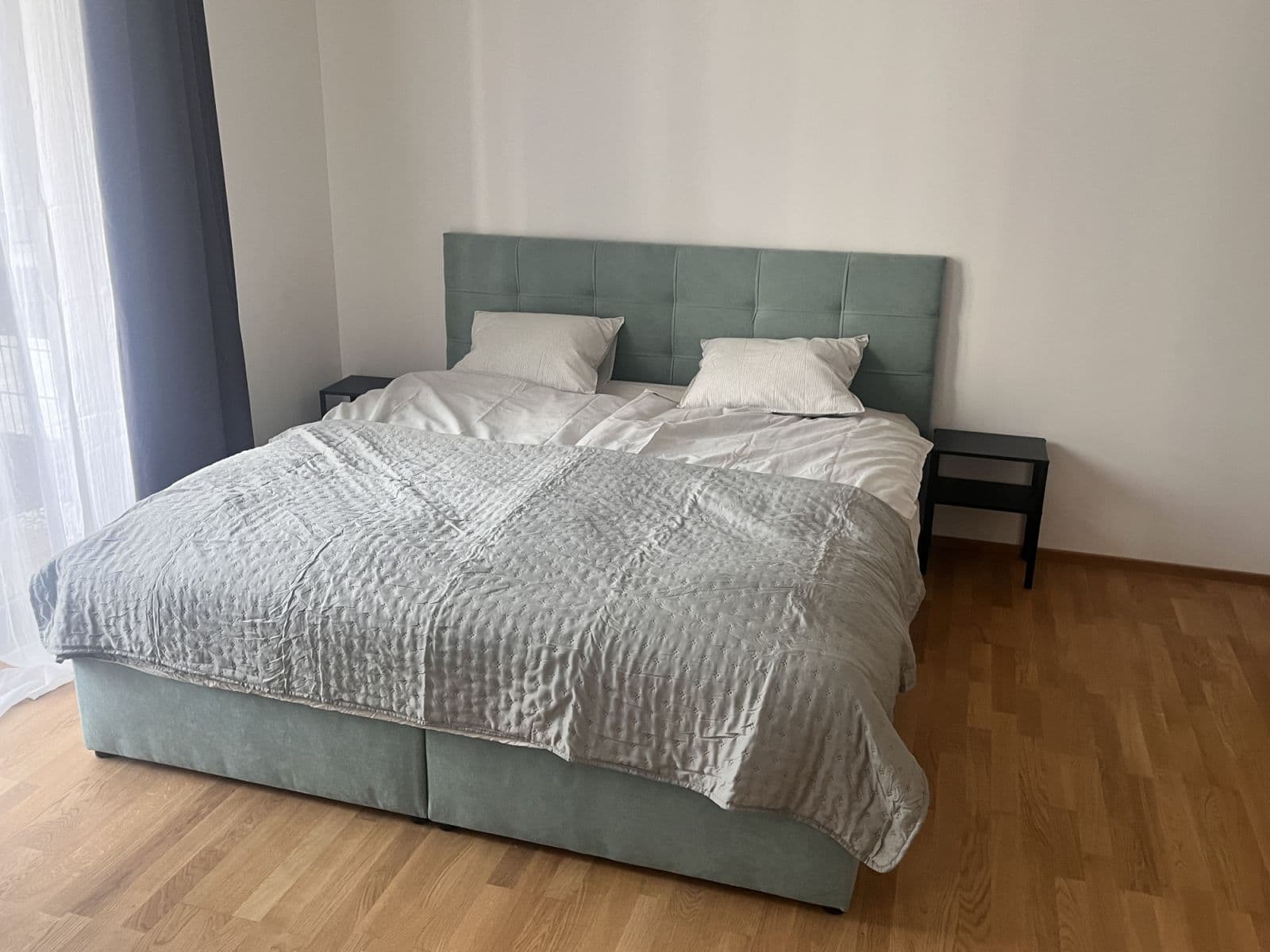 Pronájem bytu  42 m², Vackové, Praha, Praha