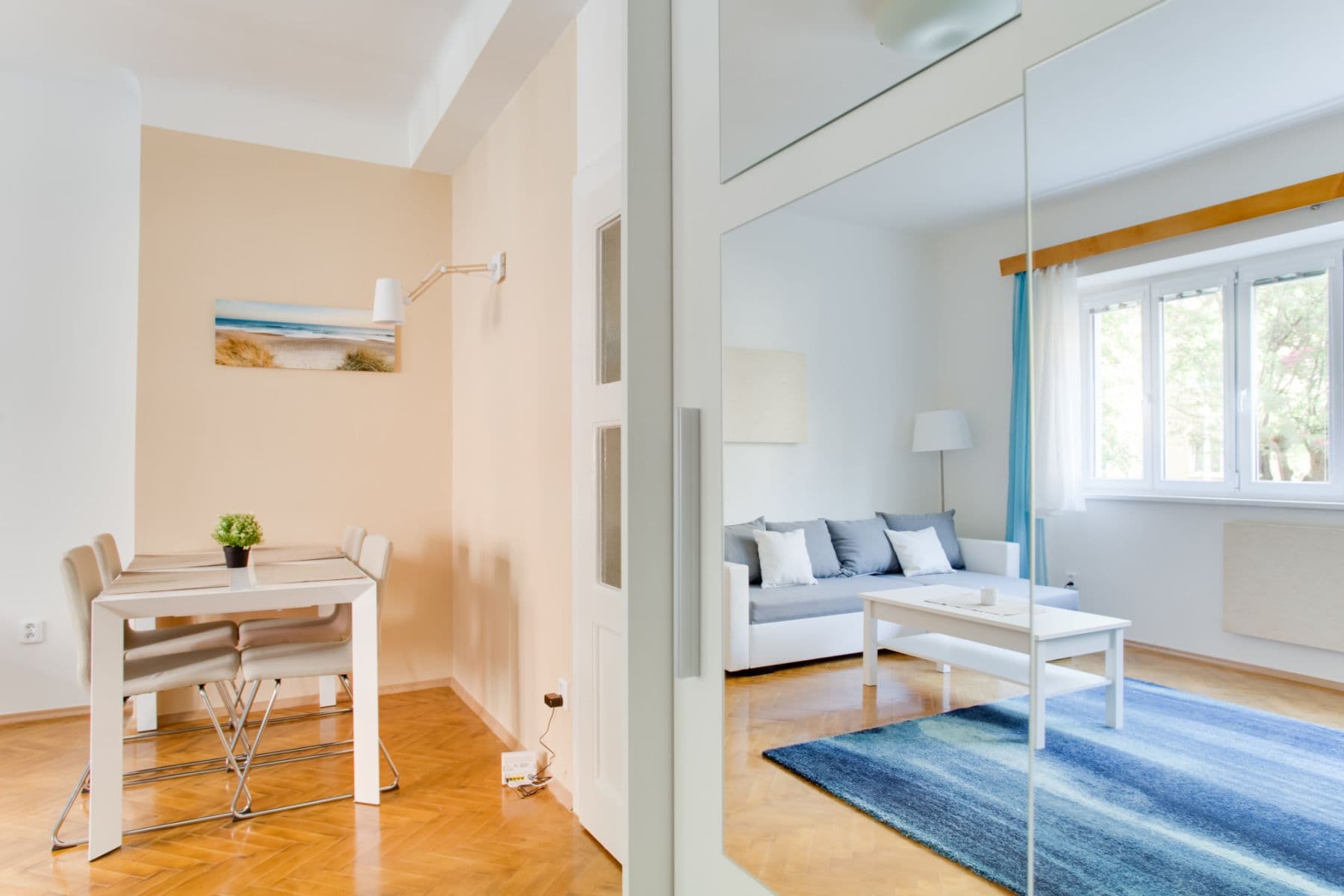 Pronájem bytu  56 m², U Družstva Život, Praha, Praha
