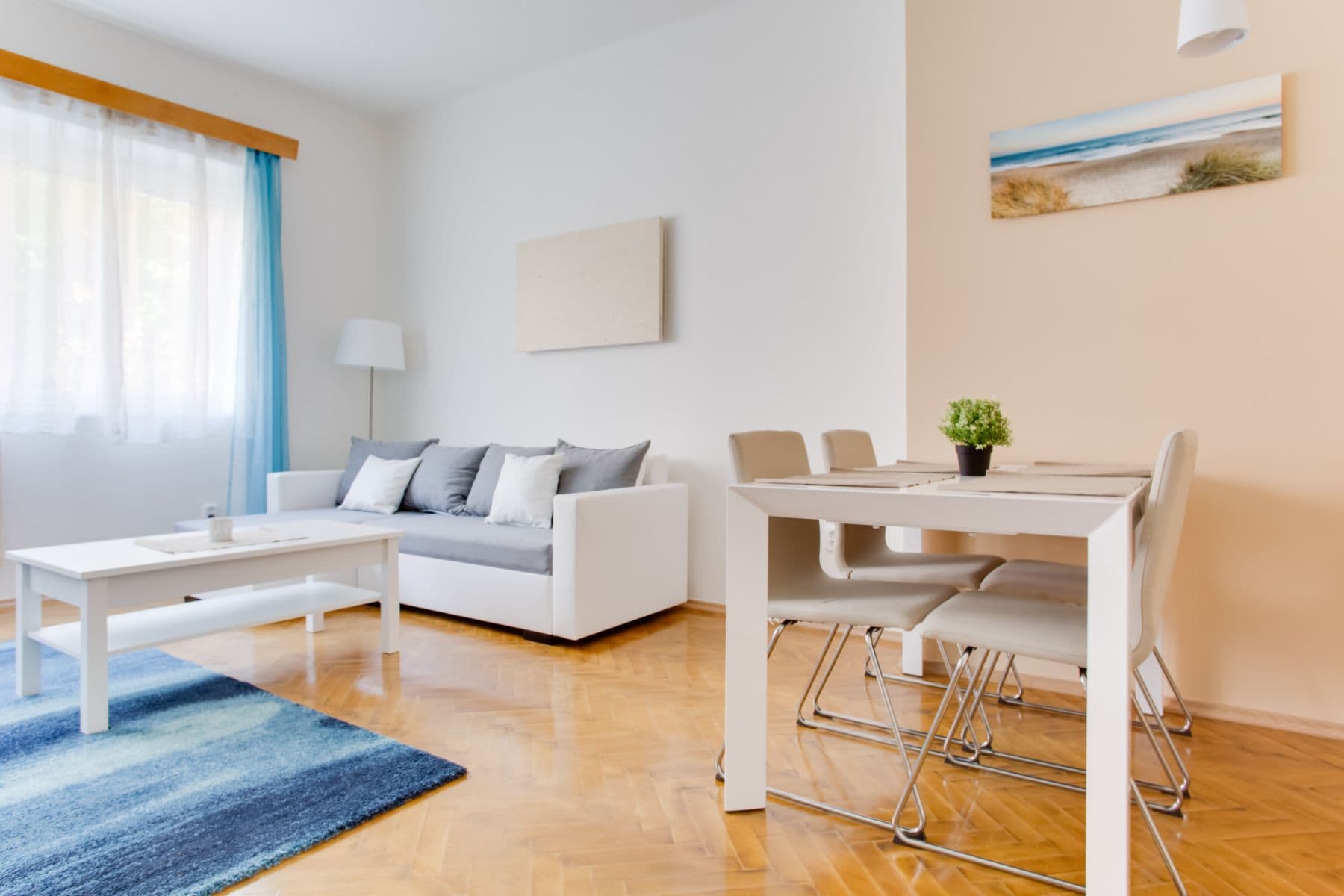 Pronájem bytu  56 m², U Družstva Život, Praha, Praha
