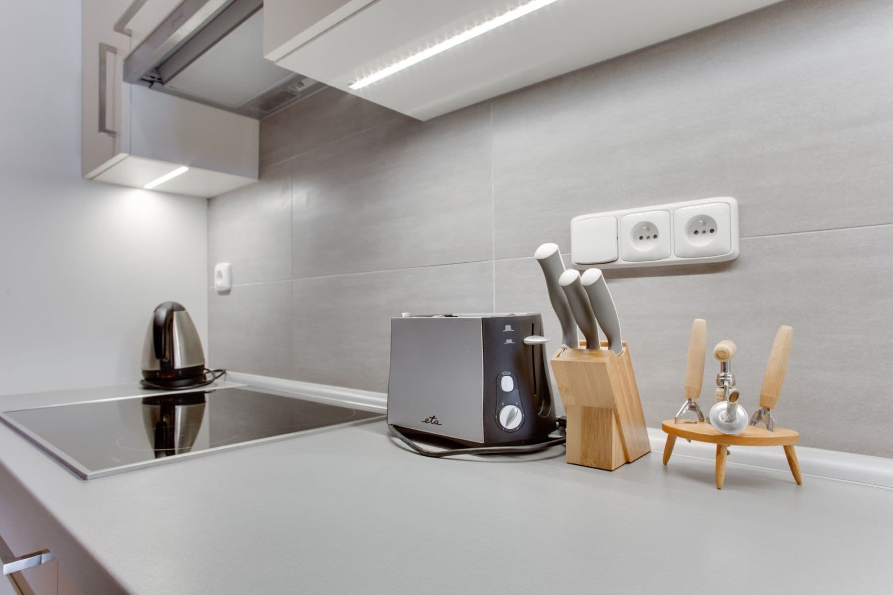 Pronájem bytu  56 m², U Družstva Život, Praha, Praha