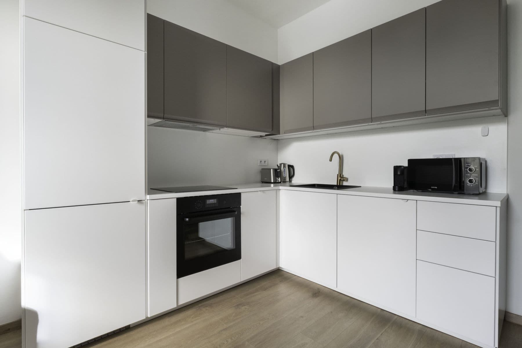 Pronájem bytu  66 m², Rostovská, Praha, Praha
