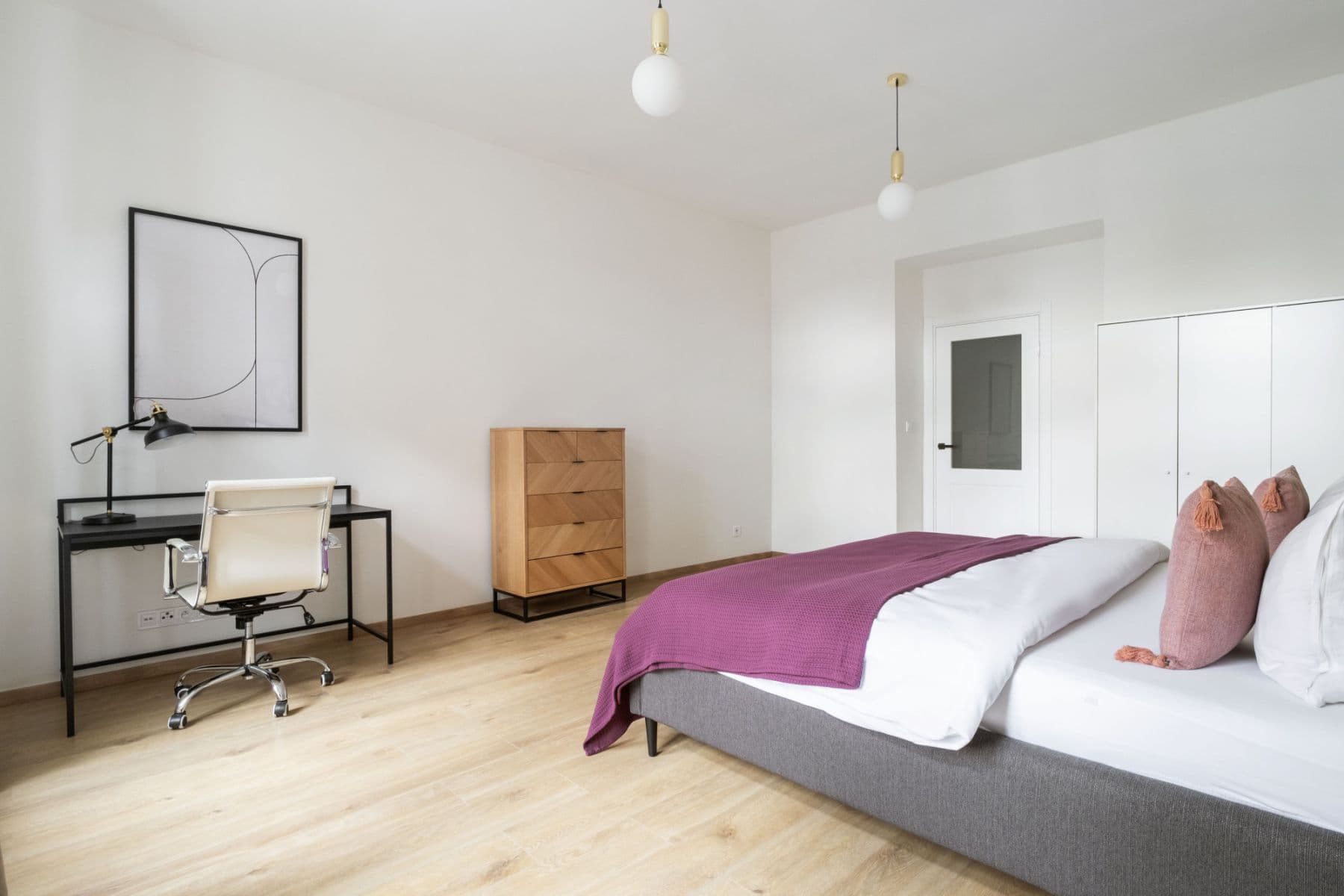 Pronájem bytu  66 m², Rostovská, Praha, Praha