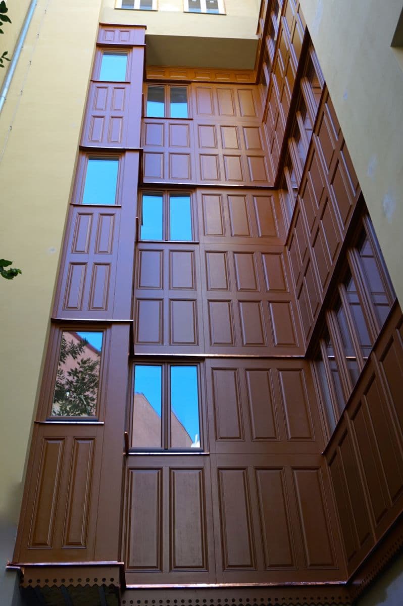 Pronájem bytu  110 m², Na Bojišti, Praha, Praha