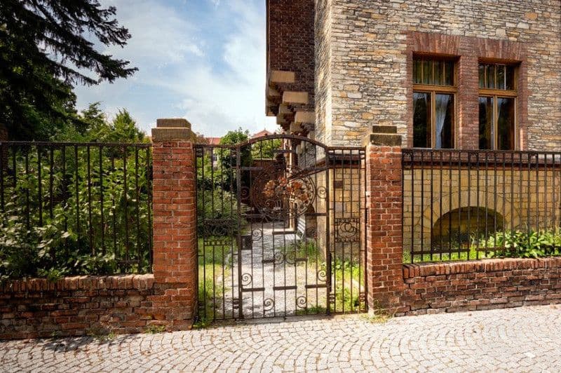 Pronájem bytu  78 m², náměstí Tomáše Garrigue Masaryka, Poděbrady, Středočeský kraj