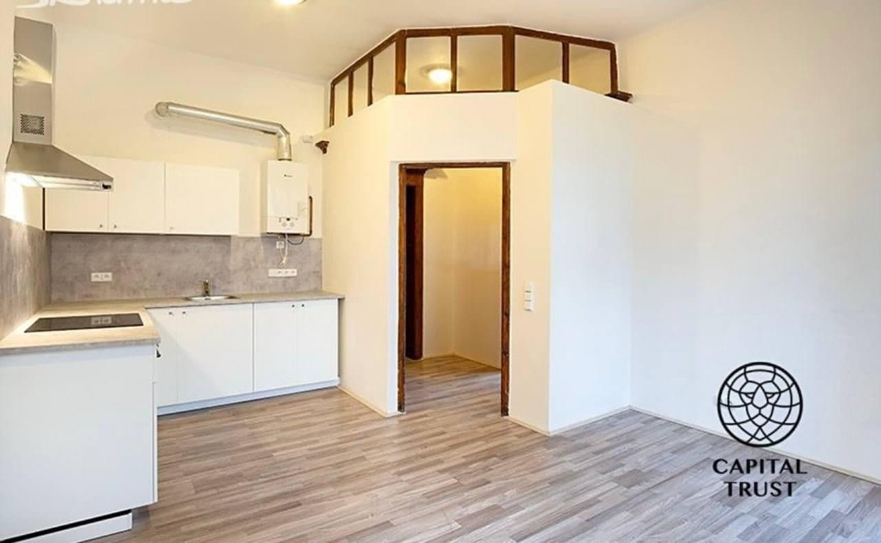 Pronájem bytu  78 m², náměstí Tomáše Garrigue Masaryka, Poděbrady, Středočeský kraj