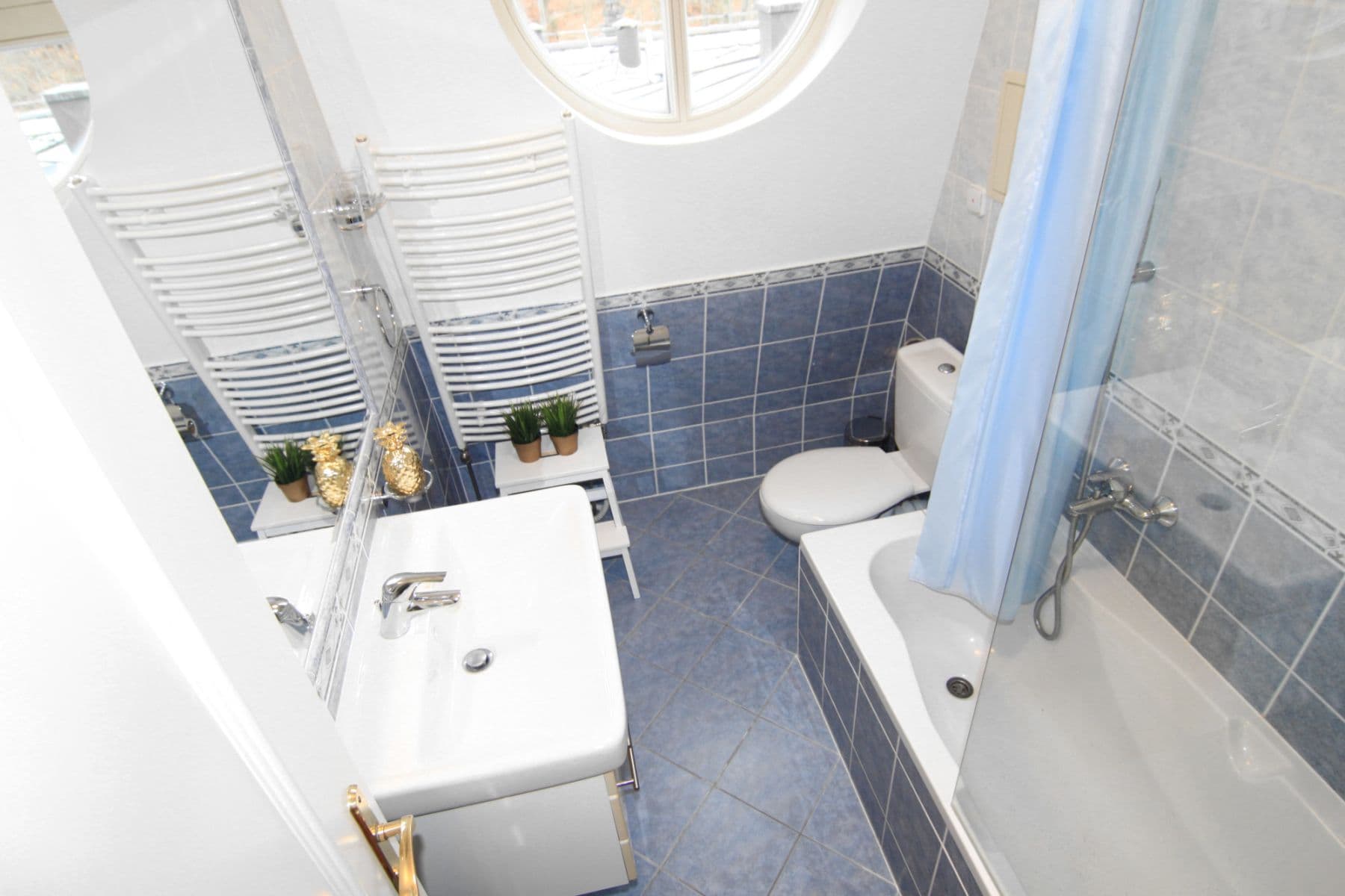 Pronájem bytu  108 m², Mariánskolázeňská, Karlovy Vary, Karlovarský kraj