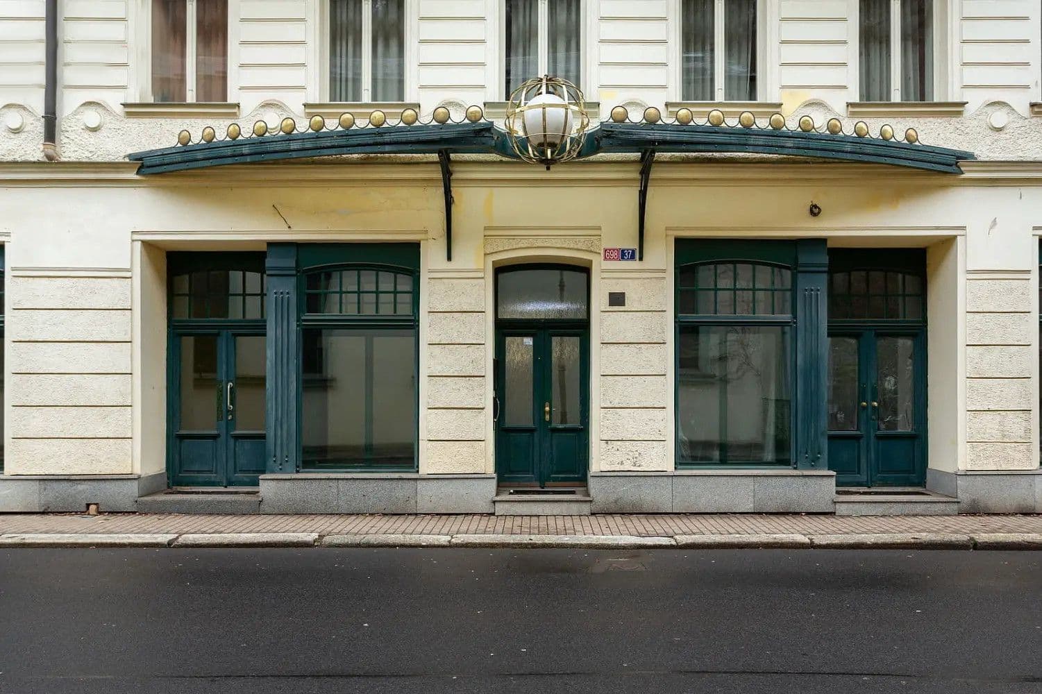 Pronájem bytu  108 m², Mariánskolázeňská, Karlovy Vary, Karlovarský kraj