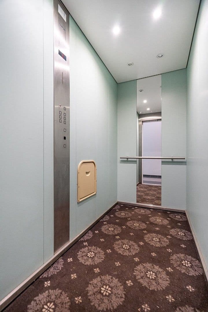 Pronájem bytu  108 m², Mariánskolázeňská, Karlovy Vary, Karlovarský kraj