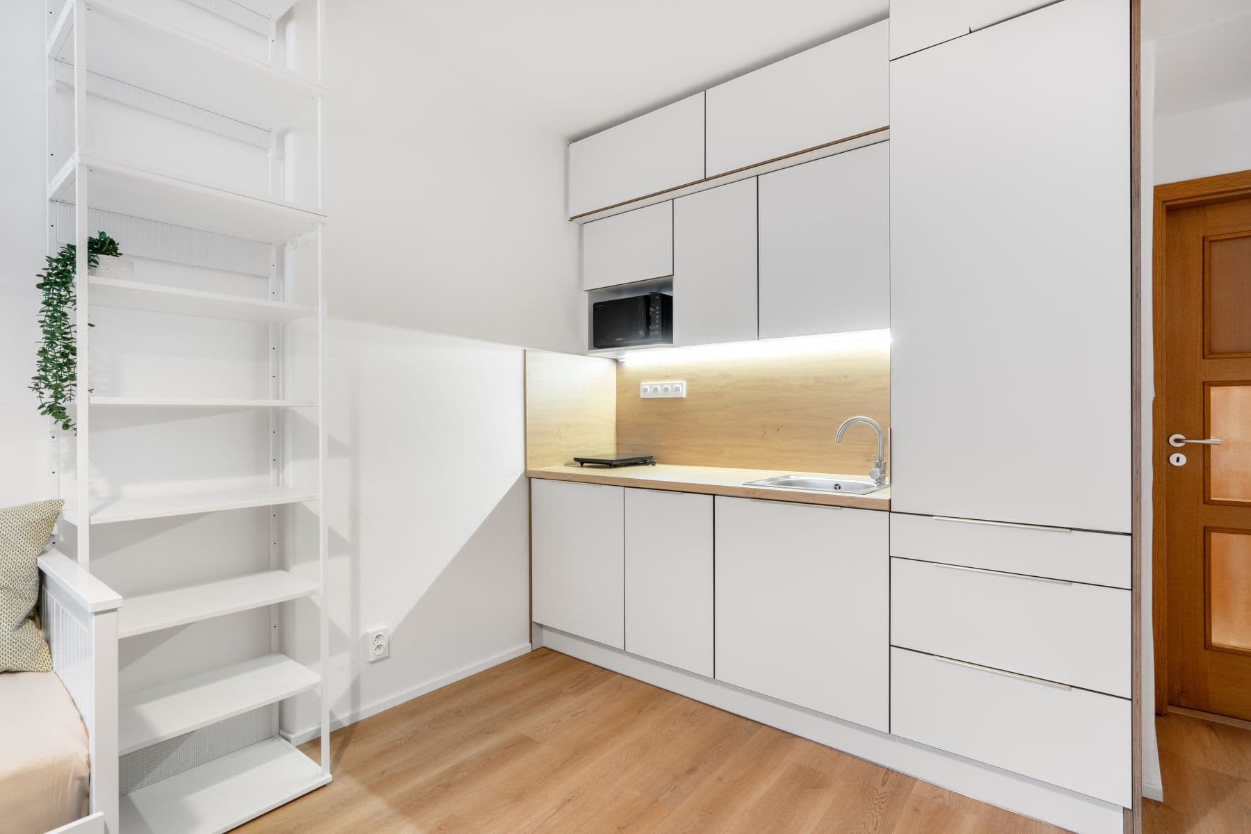 Pronájem bytu  28 m², Branická, Praha, Praha