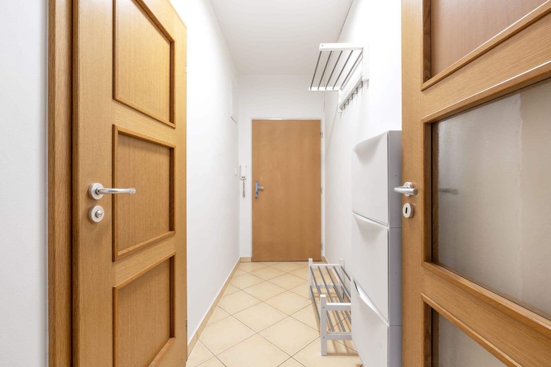 Pronájem bytu  28 m², Branická, Praha, Praha