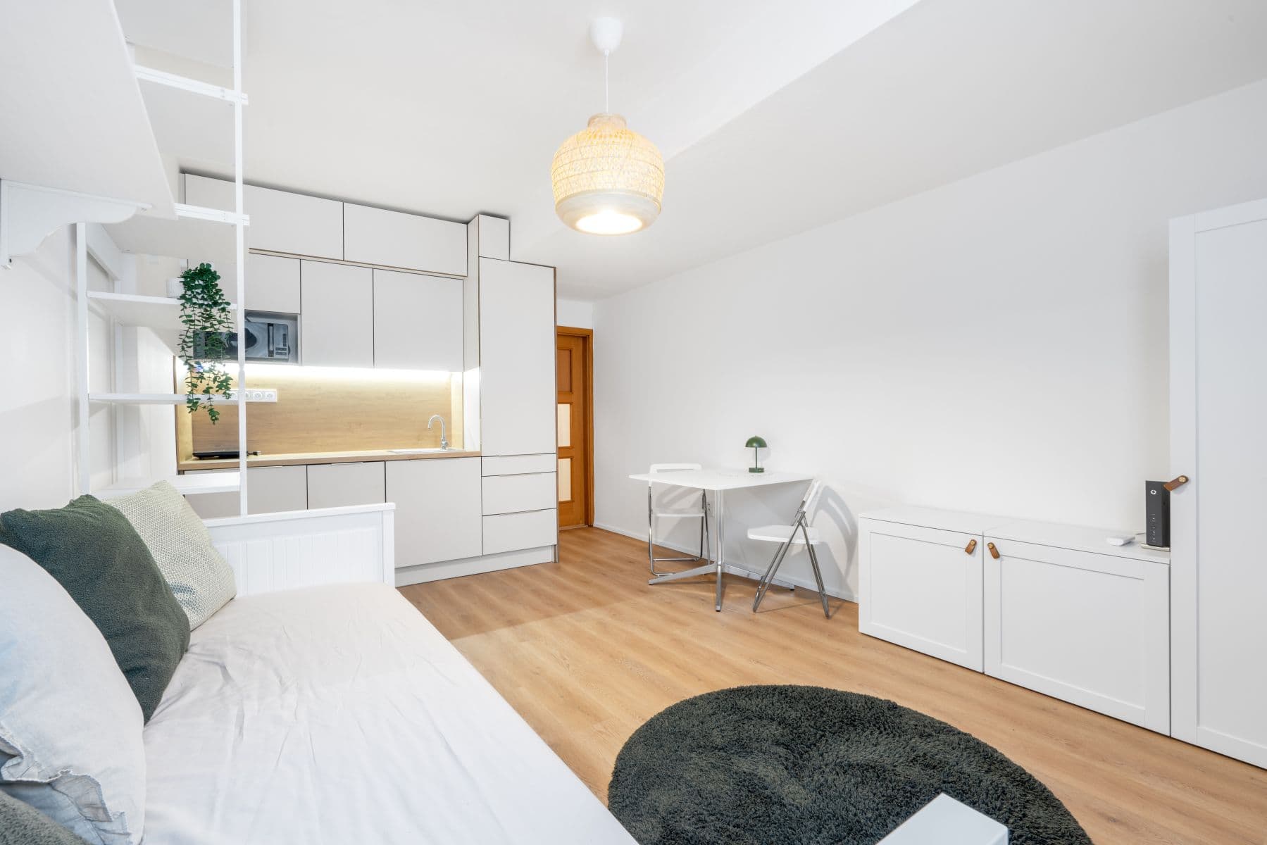 Pronájem bytu  28 m², Branická, Praha, Praha