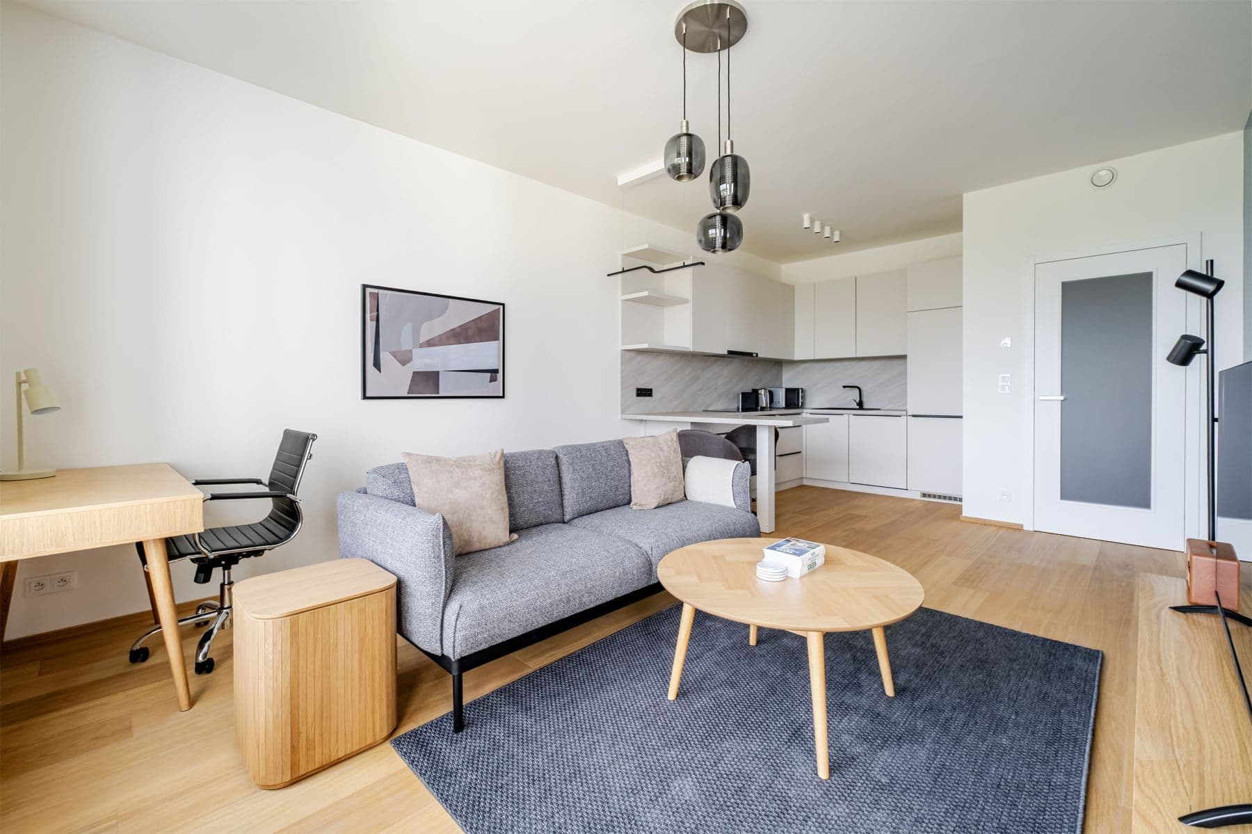 Pronájem bytu  55 m², V Třešňovce, Praha, Praha