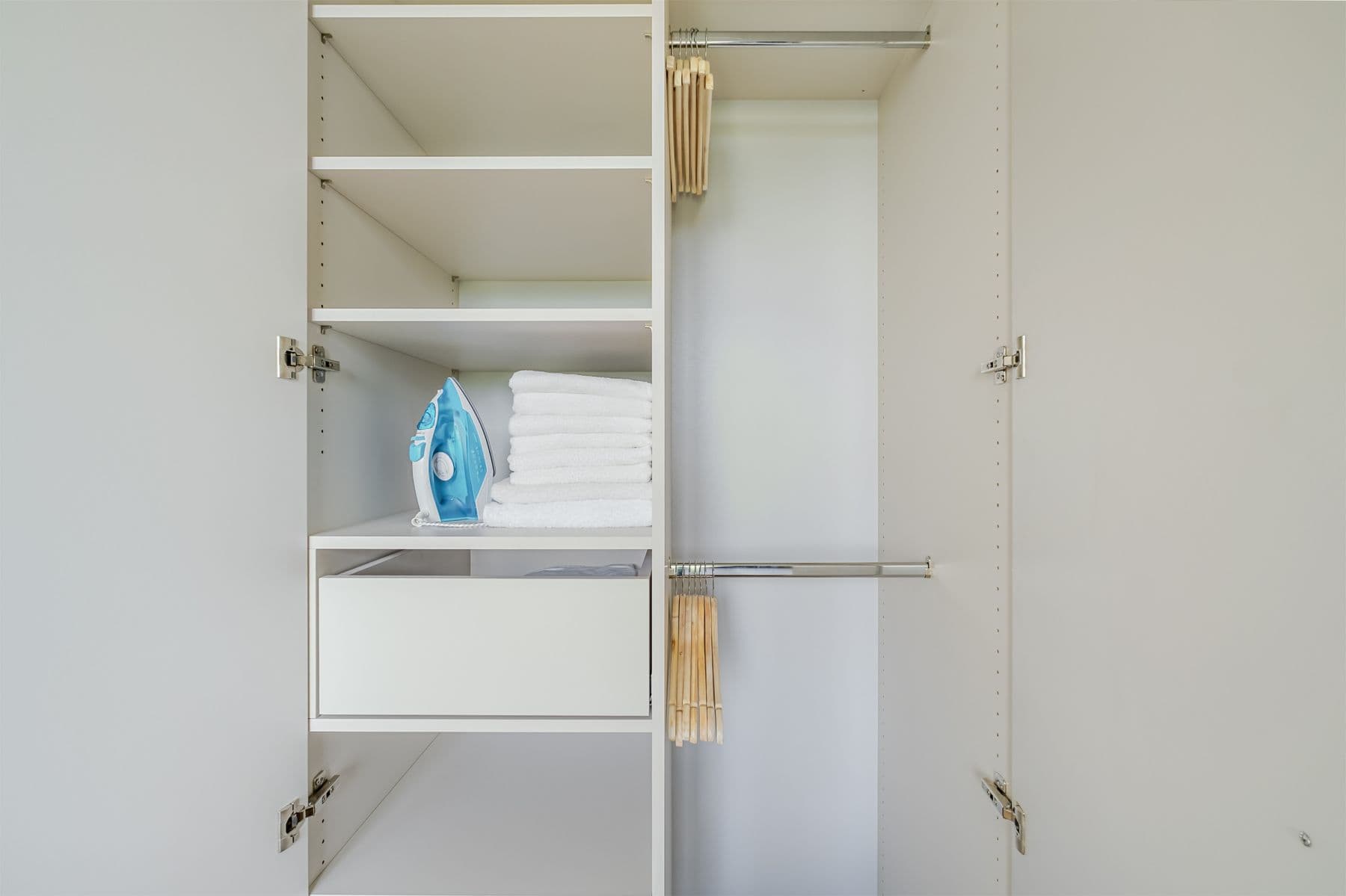 Pronájem bytu  55 m², V Třešňovce, Praha, Praha