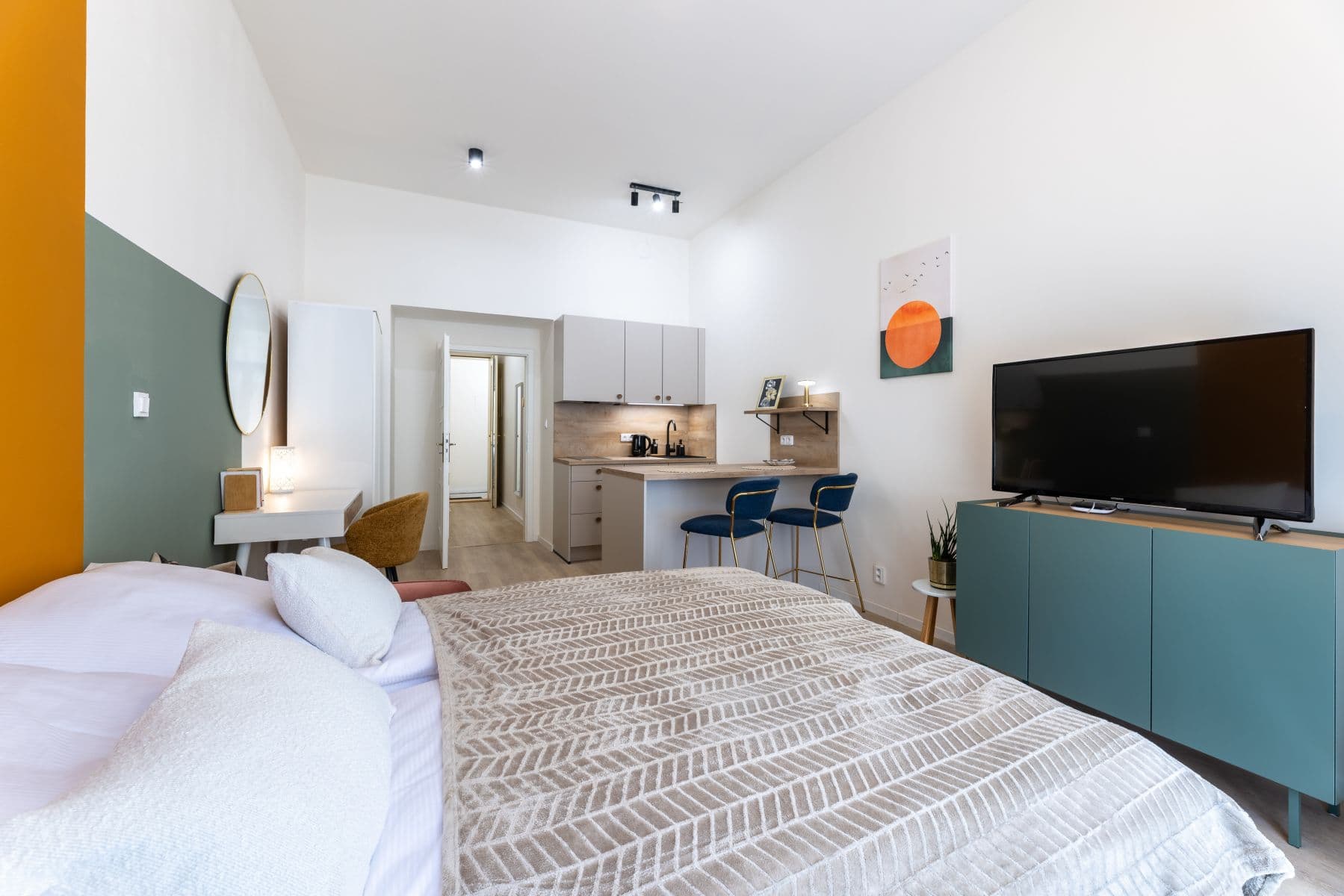Pronájem bytu  29 m², Chlumova, Praha, Praha