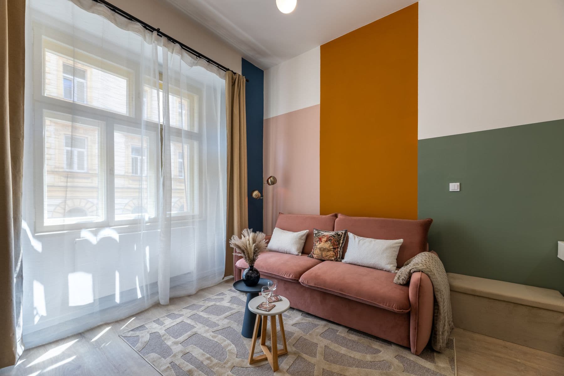 Pronájem bytu  29 m², Chlumova, Praha, Praha