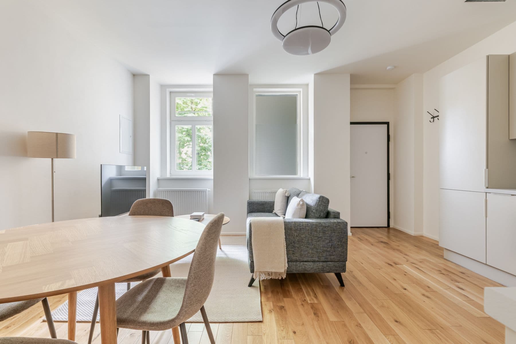 Pronájem bytu  62 m², Plzeňská, Praha, Praha