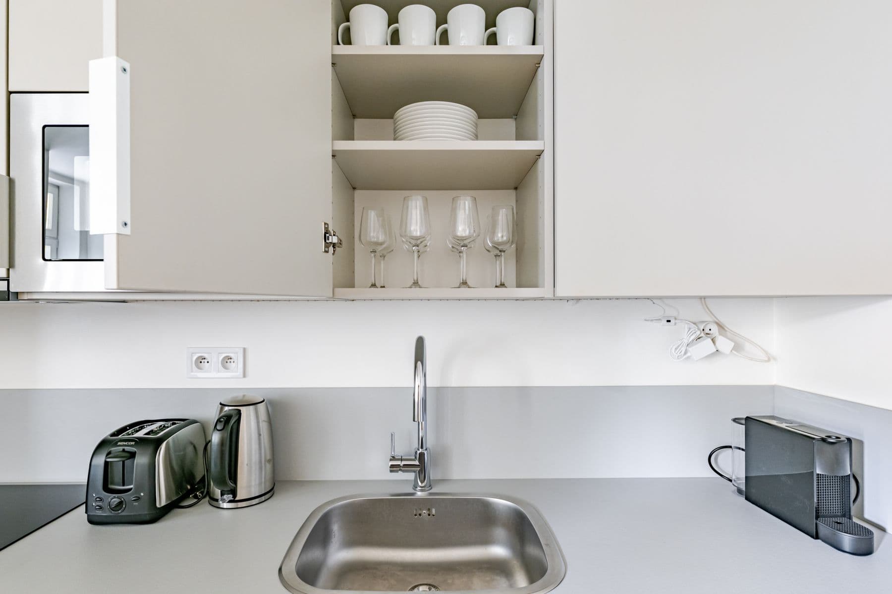 Pronájem bytu  62 m², Plzeňská, Praha, Praha
