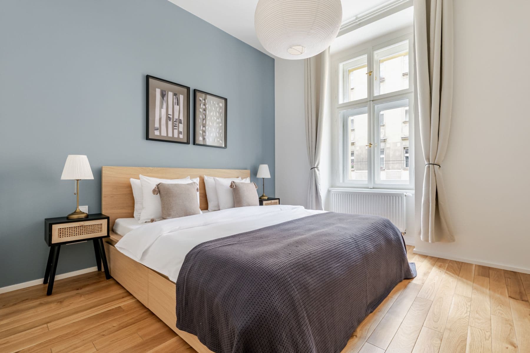Pronájem bytu  62 m², Plzeňská, Praha, Praha
