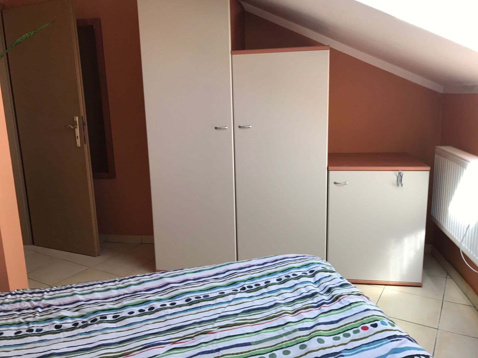 Pronájem bytu  56 m², Na Poříčním právu, Praha, Praha
