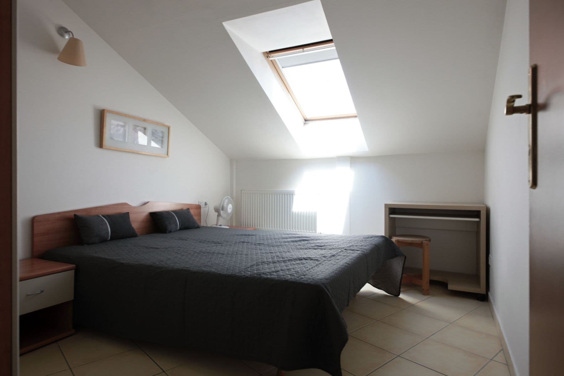 Pronájem bytu  56 m², Na Poříčním právu, Praha, Praha