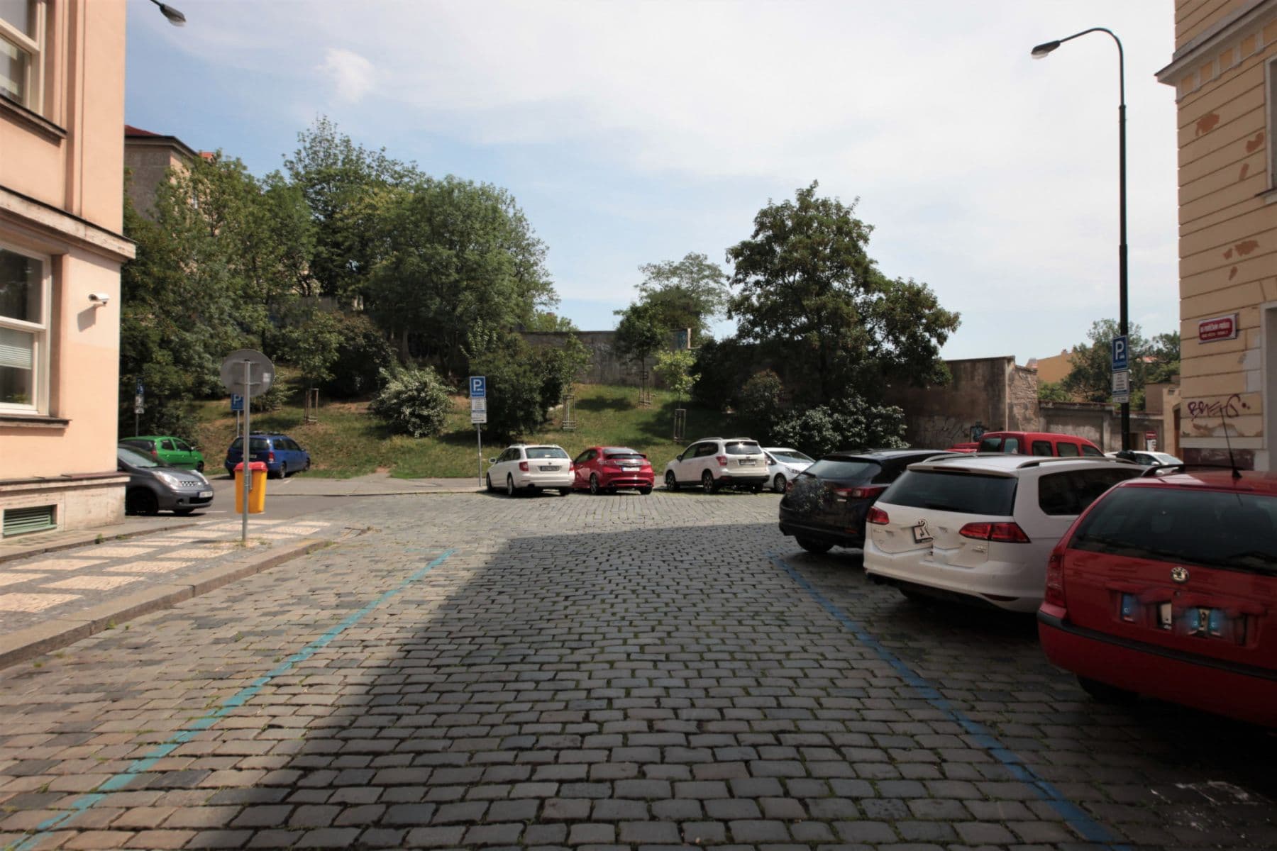 Pronájem bytu  56 m², Na Poříčním právu, Praha, Praha