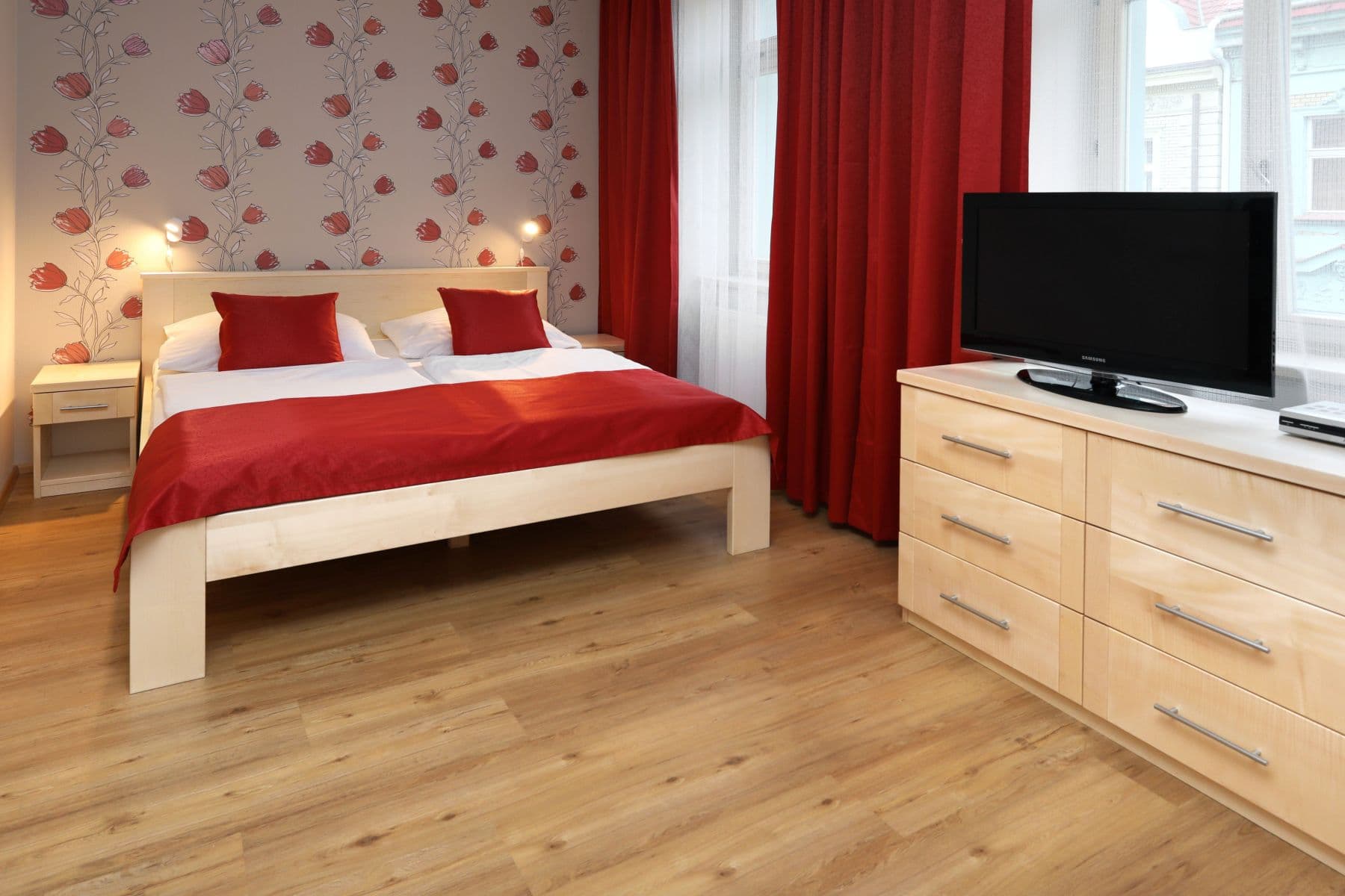 Pronájem bytu  27 m², Jindřicha Plachty, Praha, Praha