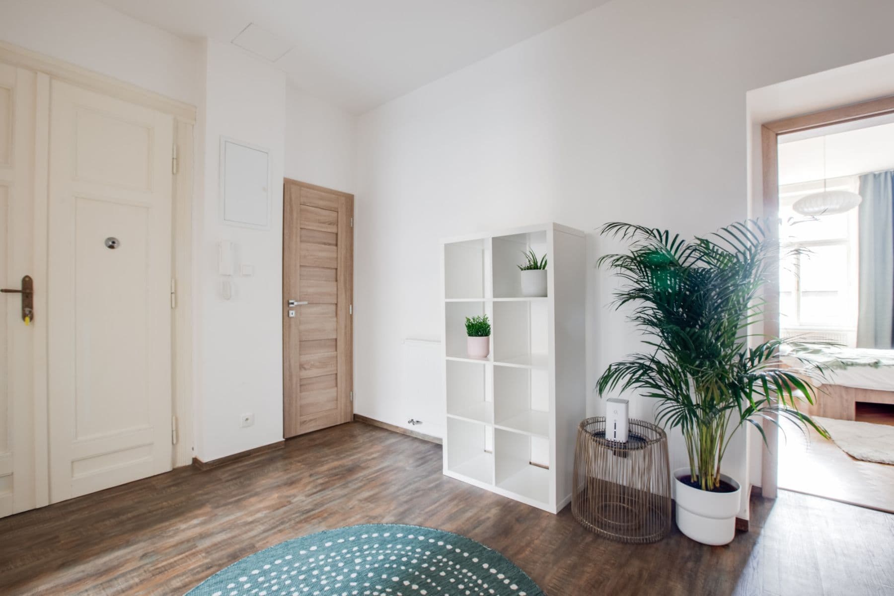 Pronájem bytu  72 m², U Akademie, Praha, Praha
