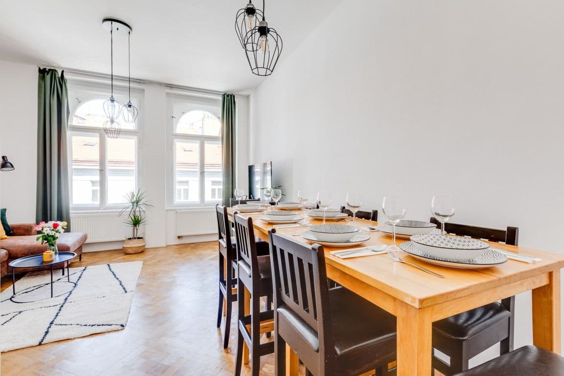 Pronájem bytu  90 m², Lublaňská, Praha, Praha