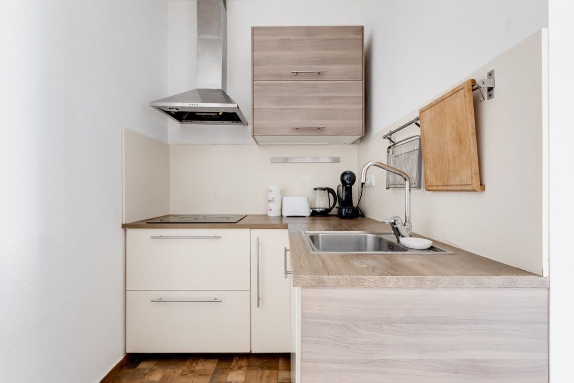 Pronájem bytu  90 m², Lublaňská, Praha, Praha