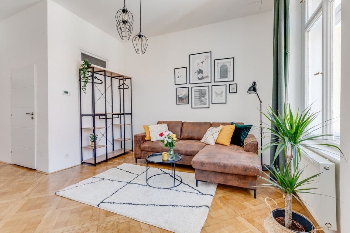 Pronájem bytu  90 m², Lublaňská, Praha, Praha