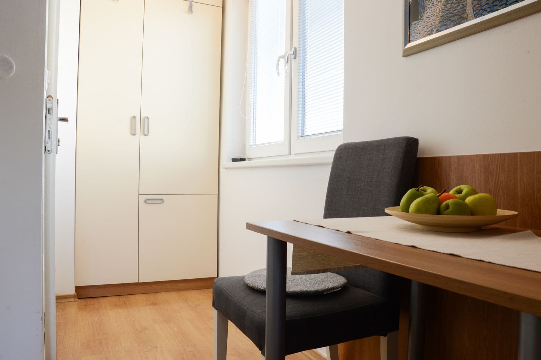 Pronájem bytu  24 m², Novobanská, Petržalka, Bratislavský kraj